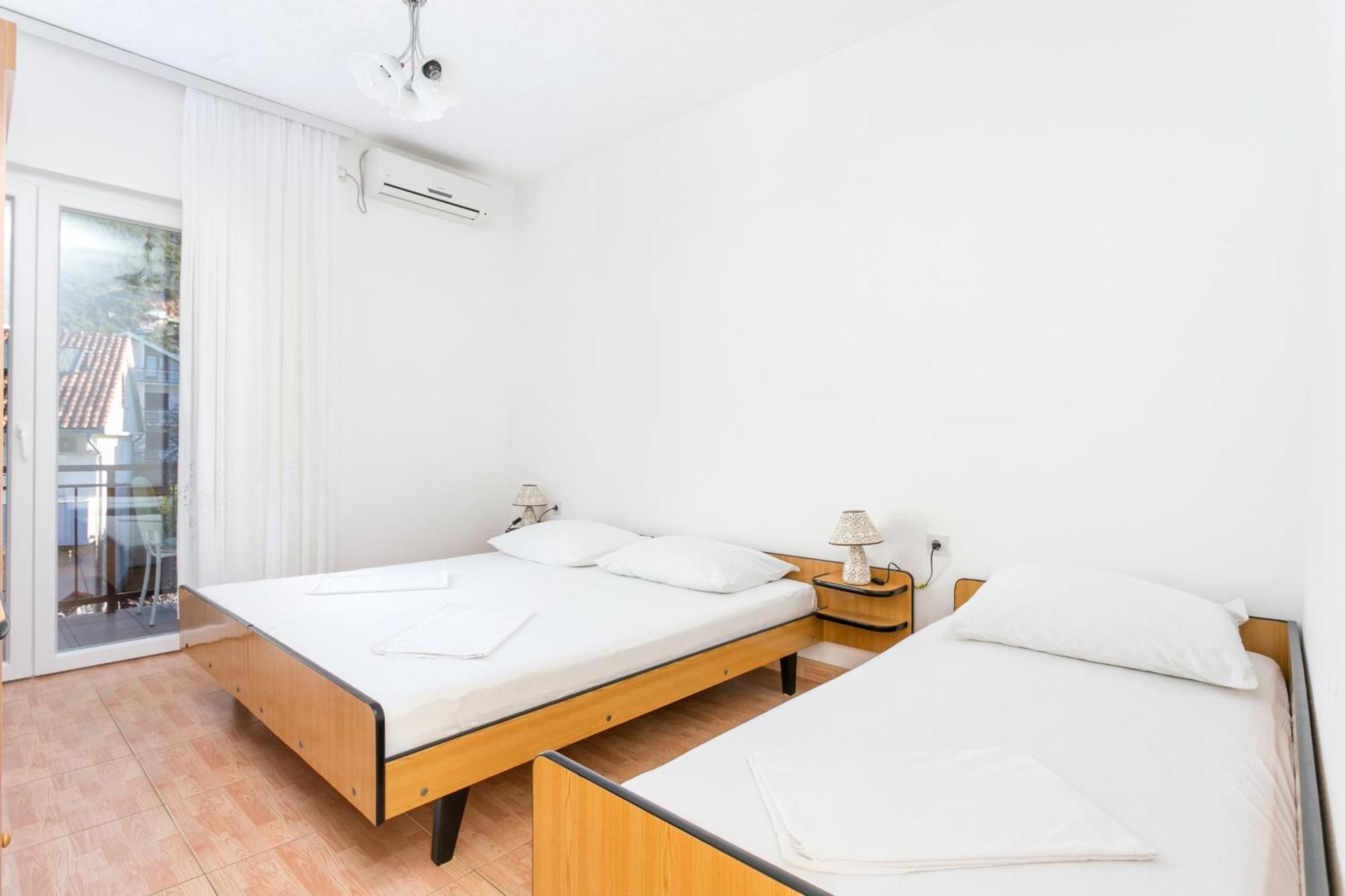 Apartments By The Sea Podaca, Makarska - 2783 Buitenkant foto